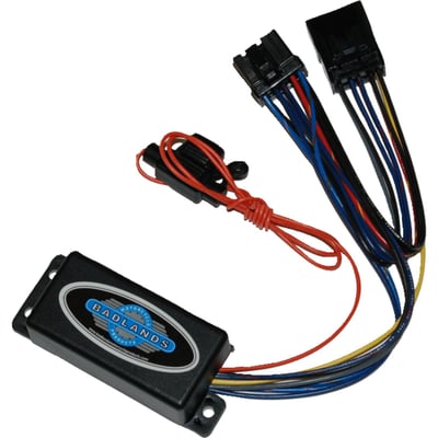 - Gives running light and brakelight function to rear turn signals 
- Maintains turn signal function 
- Load equalizer is built-in allowing the module to work with stock or any custom turn signals 
- Plug 'n Play installation 
Note: Module will work with CAN-bus controlled bikes only.