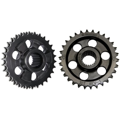 -4 tooth drive ratio for more torque; weight 2.16 kg; 50% lighter than stock; Incl. required shorter 90t primary chain; incl. spacer
Note: use with 552035 sprocket bolt kit