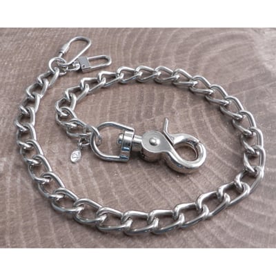 Silver; medium-sized chain with smooth twisted links; chrome-plated steel; chain links 5/8" length by 1/2" width; the sturdy snap hook and dual wallet hook end-pieces adds approximately 3" to the chain length