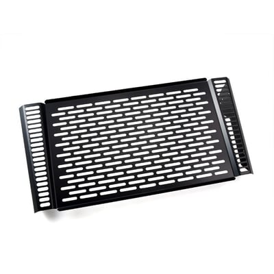 This radiator cover protects the expensive and sensitive radiator from road rocks. It has been made from black powdercoated stainless steel. Easy installation as mounted to the OEM mouting holes.