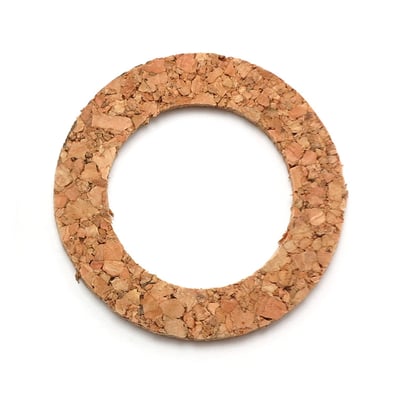 OEM style reproduction gasket set. Repl. OEM 3509-36 for cork left side fuel tank cap & 3509-36A for leather right side oil tank cap. This set repl. 3509-36 cork only and comes as a set of 2 cork gaskets, these cork gaskets will both fuel and oil tank cap.
Note: Comes with 2 cork gaskets.
Note: Care must be taken during installation since cork wil break easily.