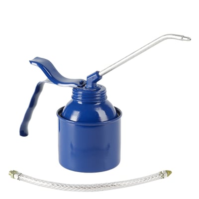 250cc. Dimensions: 135mm to 70mm diameter x 110mm high. Blue steel container with a 1cc per stroke pumping single action brass pump and an angled 135mm long aluminum spout. An additional flexible and translucent 210mm long (see-through) PVC Superflex spout is included. Pump enable drip feed and comes with 2 ball valves.
