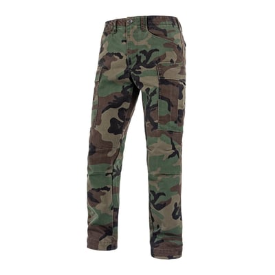 This is the John Doe Regular Cargo Monolayer, a new edition of a popular classic. With its straight cut, it offers you the same outstanding comfort and functionality as before. The Regular Cargo Mono combines the tried-and-tested XTM® Fiber with the outer fabric using a special weaving process. This is particularly beneficial on warm days, while at the same time you get optimum protection from the integrated protectors in the knee and hip area. The John Doe Regular Cargo Mono is certified according to the AAA standard (EN17092:2-2020). The Regular Cargo Mono is easy to adjust thanks to an elasticated ankle band, ensuring a stable fit while riding. As a visual highlight, there is placed a discreet leather logo badge on the left pocket, which also represents the highest quality and our attention to detail. In addition to the slit and back pockets, the Regular Cargo Mono features classic cargo pockets. The stretch content in the fabric ensures outstanding comfort, while the straight cut lends a timeless aesthetic. Discover the Regular Cargo Mono from John Doe and experience the perfect combination of functionality and style for your next motorcycle adventure.

• CE certification: AAA (EN 17092-2:2020)
• Monolayer construction 
• Material: Cotton nylon twill, XTM Fiber
• XTM® Protector Ready Multi-Pos. system
• Level 1 protectors for knee/hip area included 
• Attached cargo pockets - YKK press stud 
• Water-repellent and breathable
• YKK zipper
• Adjustable trouser leg width
• Straight fit: straight cut