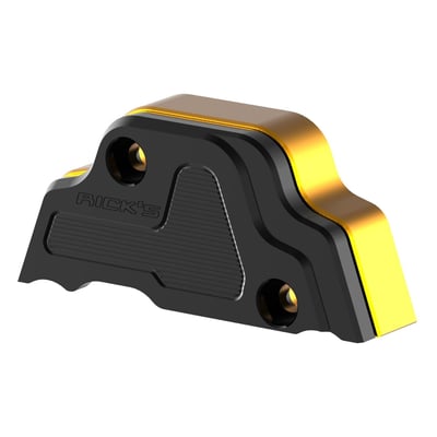 Upgrade your Milwaukee‑Eight Gen 2 with Rick’s premium CNC‑machined aluminum cover — the perfect replacement for the original plastic part.
- High‑quality 6061 CNC‑machined aluminum
- Black anodized finish with multiple color options
- Signature Rick’s design milling
- Complete kit with mounting hardware
- Easy installation
- Made in Germany
Enhance durability and style with a clean, performance‑driven look.