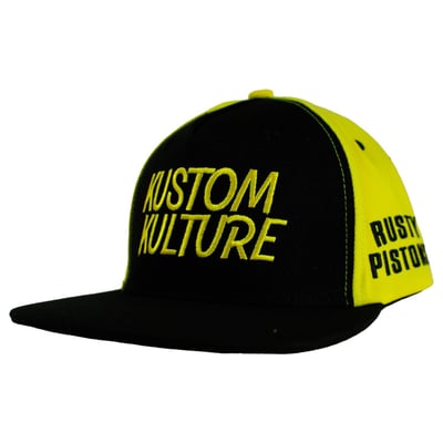 The Gladys cap from Rusty Pistons with a flat visor and bold embroidered logo. Thanks to the adjustable closure at the back, it fits most head sizes and is perfect for everyday wear.

• Classic shape with flat visor
• Embroidered lettering on the front and side
• Style inspired by custom culture
• Adjustable snap closure at the back
• Comfortable for all-day wear