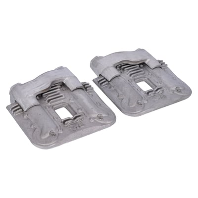 Sold in set of 2. With CNC machined gasket sealing surface for a perfect seal. Installs as a direct replacement for the OEM rocker covers. 
Esteves Motorcycle Design designed these rockers covers in the classic Knucklehead rocker cover design (1936-1947), ready to time-warp your bike straight back to the 30's. Manufactured from genuine sand-cast aluminum for that right old-time look. Fits as a direct replacement for the OEM rocker covers. 

Note: Sold in pairs. Order one for one bike.