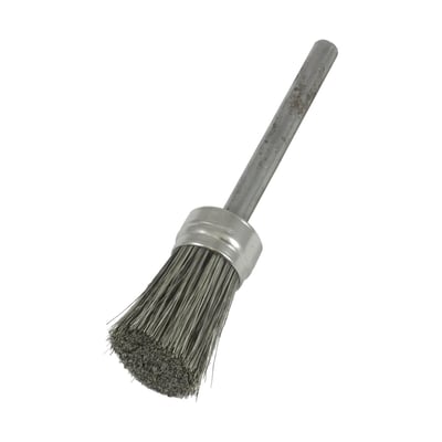Hollow cleaning brush for use with pump driven cleaning fluids. Without hose.