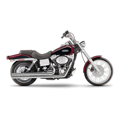 Chrome. A classic 2 into 2 system with cutting edge features. 2 1/2" diameter, full length heat shields wrap 222° around the exhaust pipe for a virtually no-blue experience and are finished with chrome billet tips. The power port connects both mufflers for best midrange and bottom end torque and does away with the need for a balance pipe between the two exhaust headers. Since head pipes are therefore not connected you get the clean and uncluttered look. The baffles are removable and give a great deep sound. 
Note: A quiet baffle is optionally available as 915522, a replacement baffle as 915525.