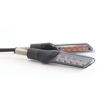 Matte black aluminum body. Smoke E-approved lens. With sequential lighting LEDs (one lighting after the other, in a 'wave' like motion). 
- E-approved 
- Aluminum housing with soft stem 
- Smoke lens 
- 12V / 5x power LEDs 
- Includes wiring 
- Dimensions body approx.: 18mm high x 17mm deep x 85mm long 
- Thread: M8 x 1.25 x 20mm