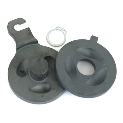 For custom RSD (Right Side Drive) transmissions only. Installs in the transmission end cover. Reduces clutch pull length by 19% and reduces clutch effort by around 40%. For M8 models it offers 45-50% clutch effort reduction. A great solution for those in search for an easier to pull clutch. ABE approved. 
