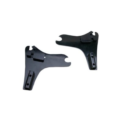 11" wide. Black powder coated. 10 gauge steel. Detachable. Mounts to outside of fender struts. Takes all 11" wide Cycle Visions sissy bars. 
Note: Appropriate docking hardware must be purchased separately.