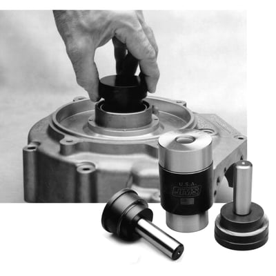 Installer only for race of 9028 sprocket shaft bearing; Also used when upgrade converting 03-17 Twin Cam with roller bearing to the earlier 9028 Timken sprocketshaft bearing design
Note: See 978519 JIMS crankcase race insert kit for converting 03-17 Twin Cam