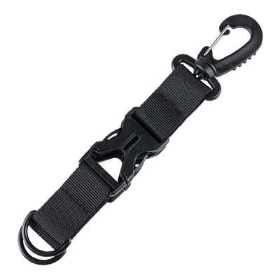 Handy and practical carabiner. The hook features divisible key rings. The key ring can be divided into two parts by a convenient click system. A secure and ideal solution for your keys. Material: nylon and aluminium