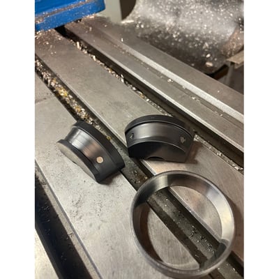 Used to remove and install the Timken sprocket shaft bearing race in the left side crankcase. The Fast Eddy wedge spacer features small but strong magnets that keep the drivers in place while you slide in the driver handle.
- Magnetic hold between drivers and wedge spacer
- Super-easy to work with
- No longer you have to try and hold them in with one hand while you slide in the driver handle
- Made from heat treated US steel for reduced wear without becoming brittle.
Note: Required 998377 driver handle with magnetic wedge spacer must be purchased separately