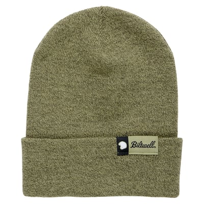 Made from recycled standard certified recycled polyester, the Biltwell Evergreen beanie features a four-seam construction with roll-up cuff, perfect for riders who want a classic beanie with all-day wearability. Nicely detailed with low-key, woven clip label branding.