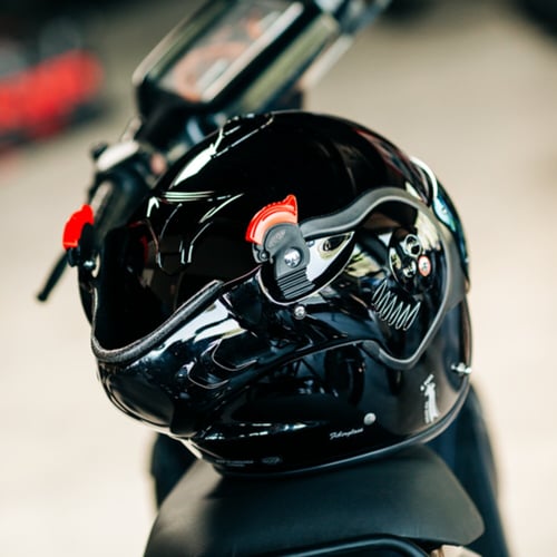 Roof Boxer Alpha helmet black