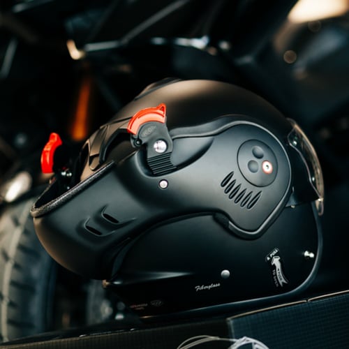 Roof Boxer Alpha helmet matt black